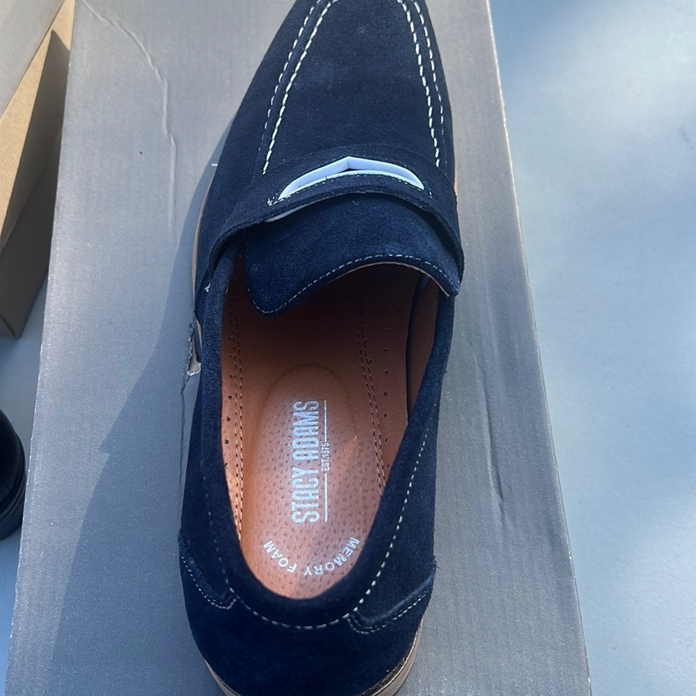 Stacy Adams men’s shoes navy blue with box and dust cover
